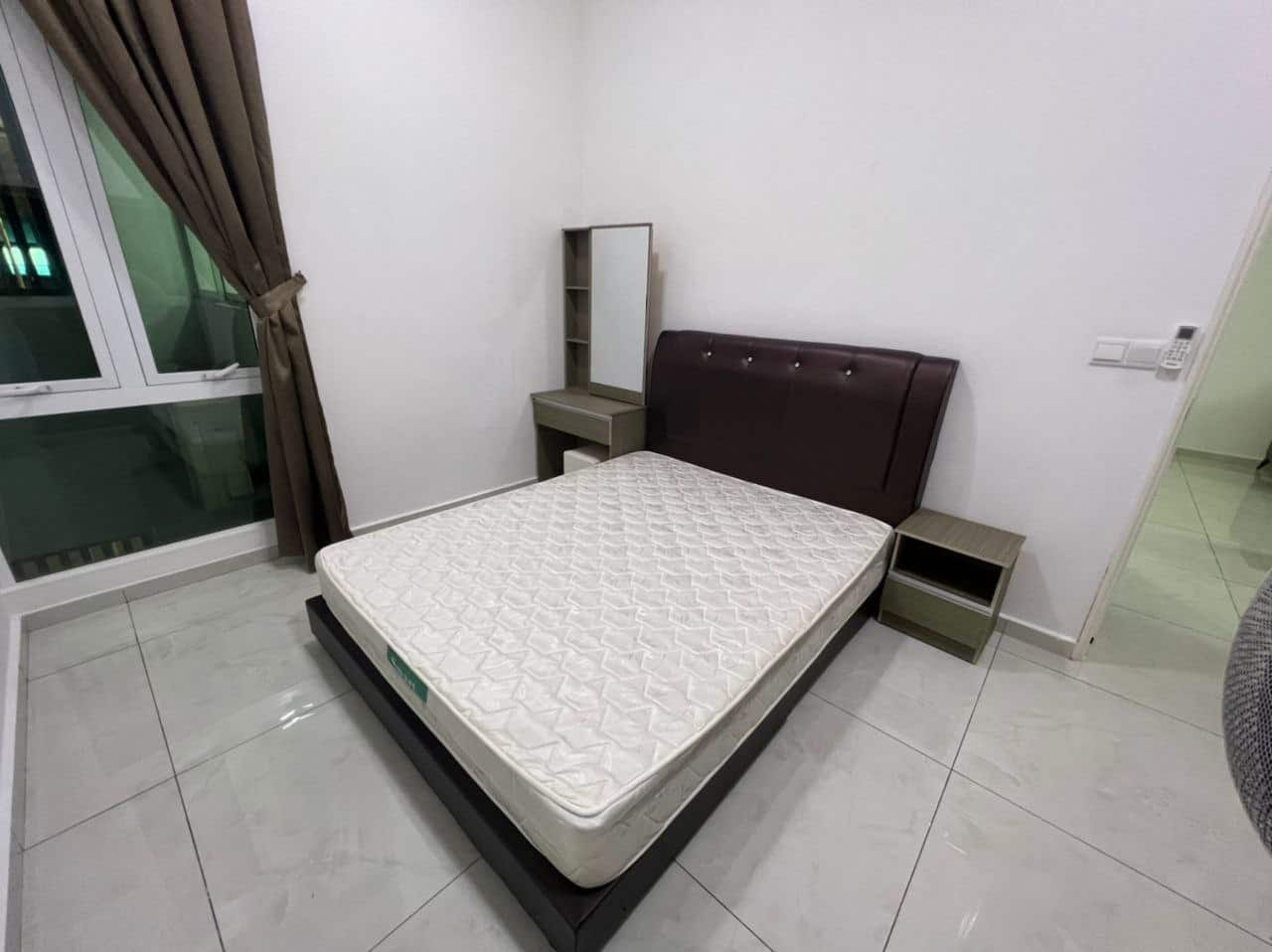 Condominium Havona @ Mount Austin 5
