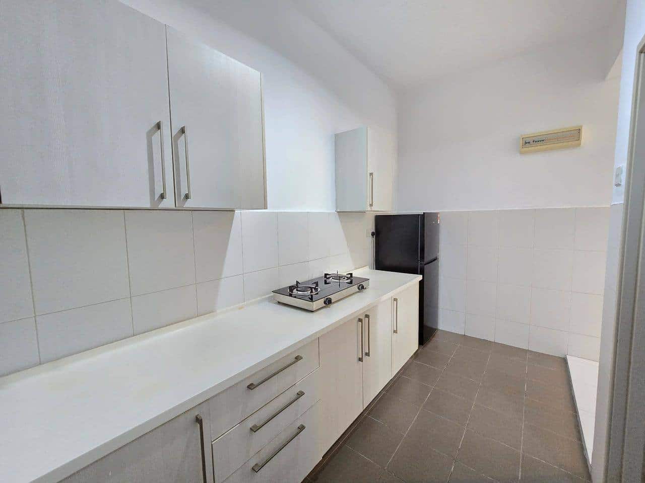 Condo Tampoi 8