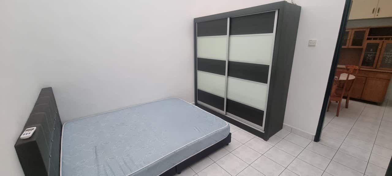 Single Storey Terrace Perling Jalan Layang 5