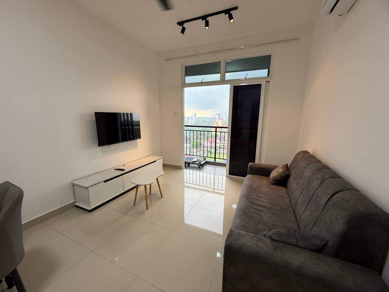 Apartment JB Town