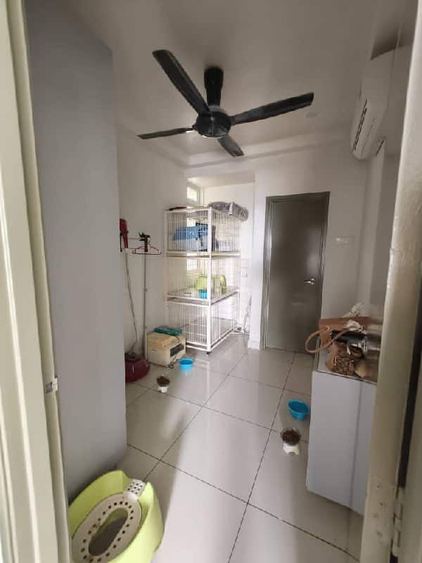 Condominium KSL Residence Daya 10