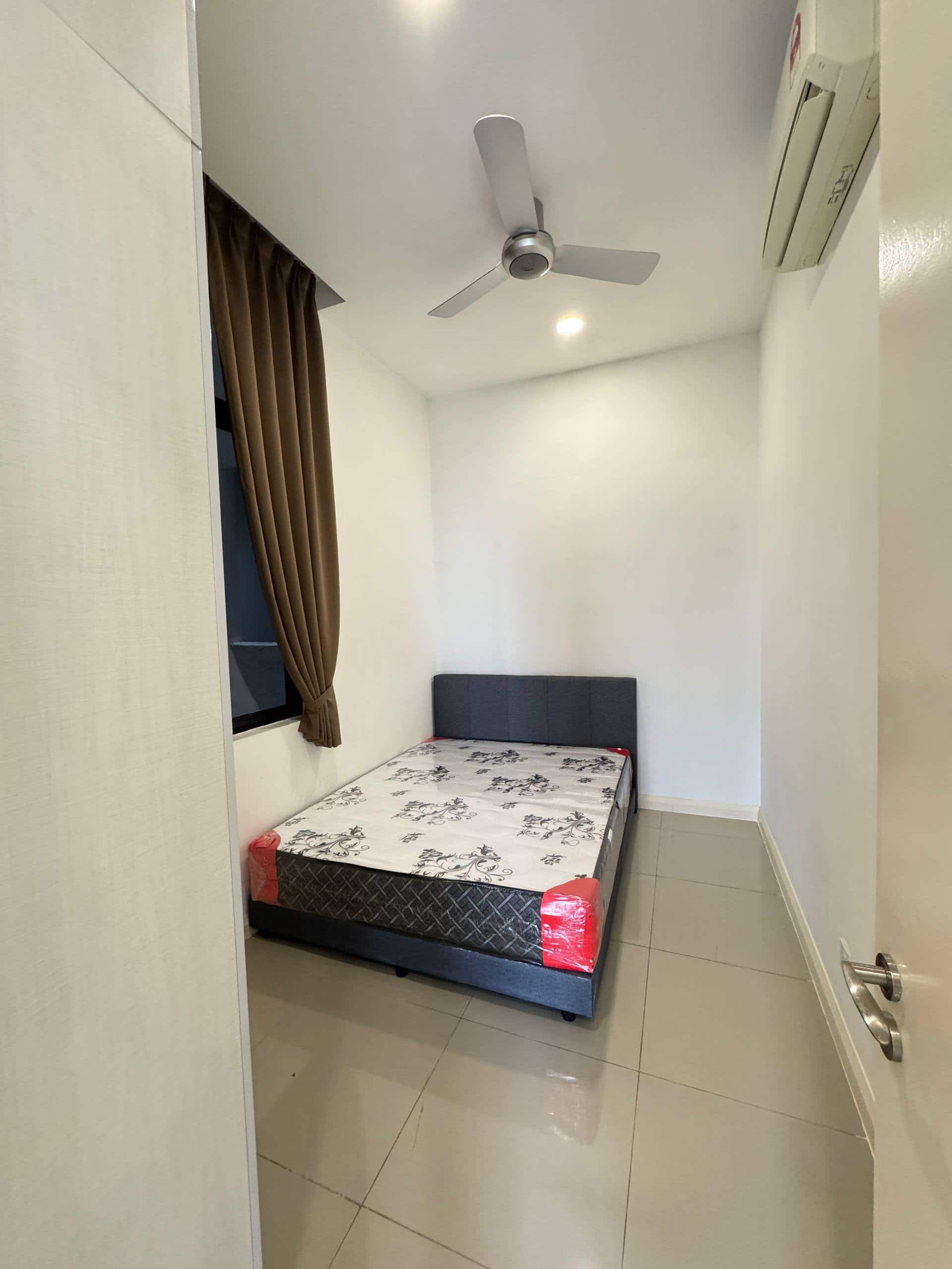 Condo Medini 5