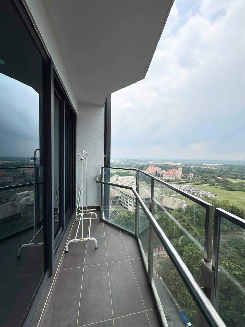 Studio Almas Suites, Puteri Harbour 8
