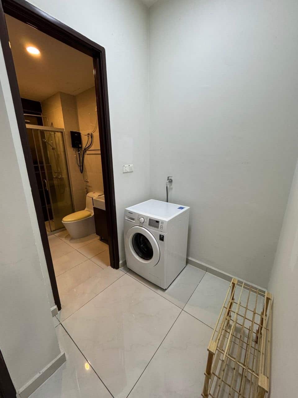 Condo Country Garden Danga Bay Baypoint 8