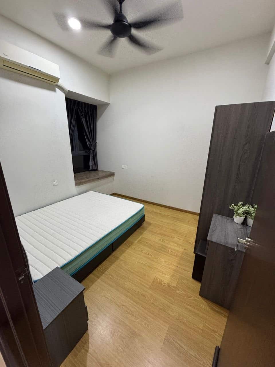 Condo Country Garden Danga Bay Baypoint 5