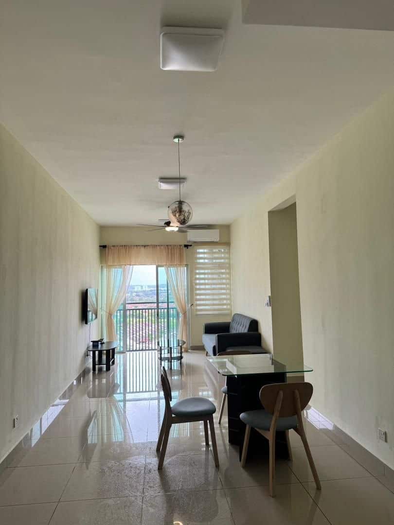 Condominium Meridin Bayvue Sierra Perdana