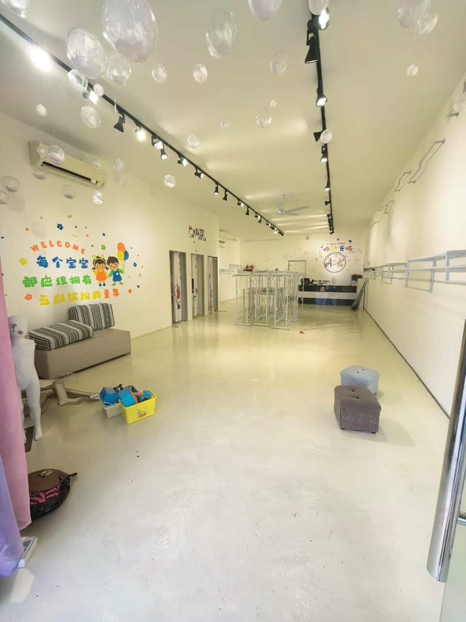Shop Lot Taman ungku tun aminah 4