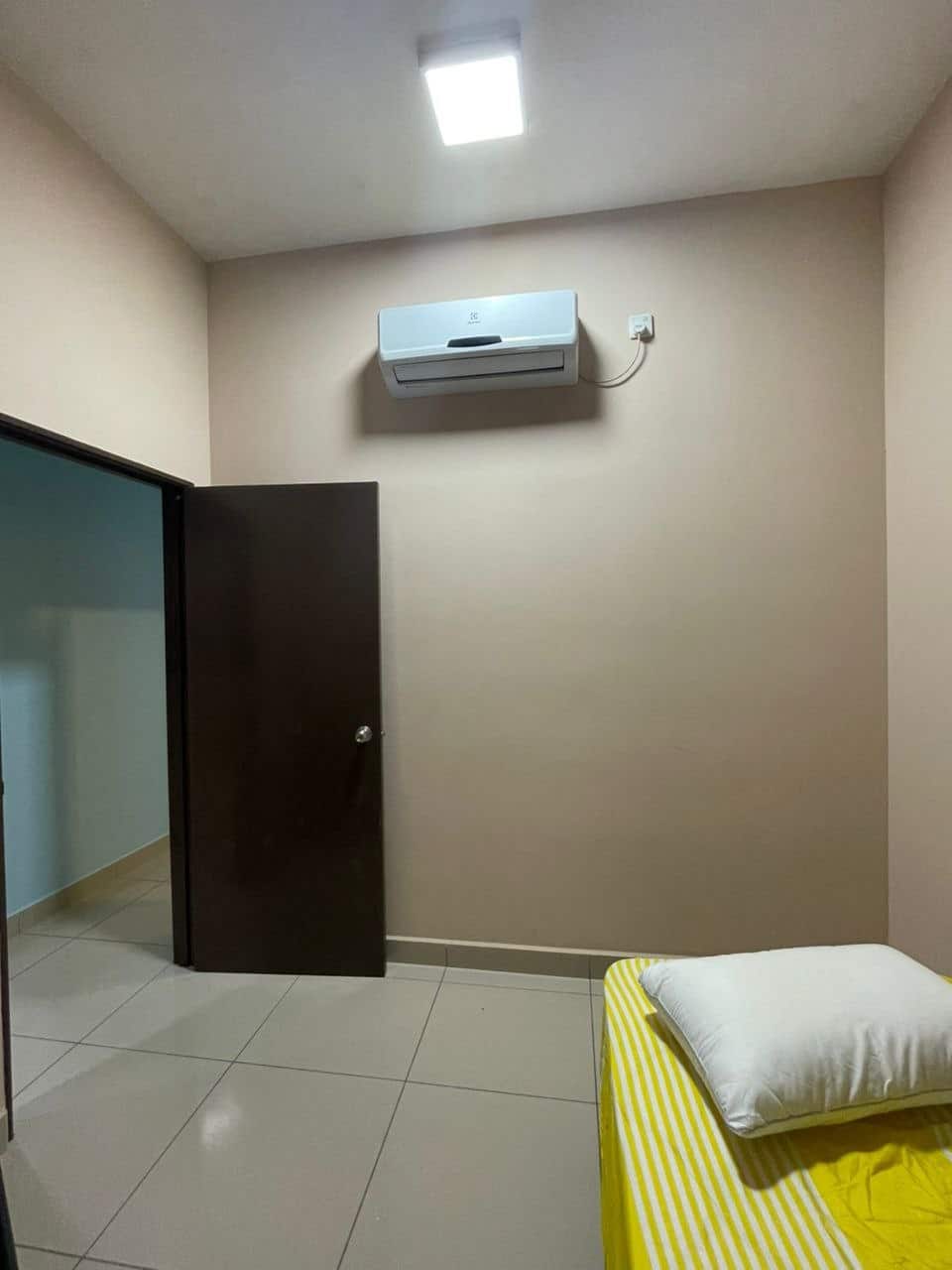 Condo D'Summit Residences 6