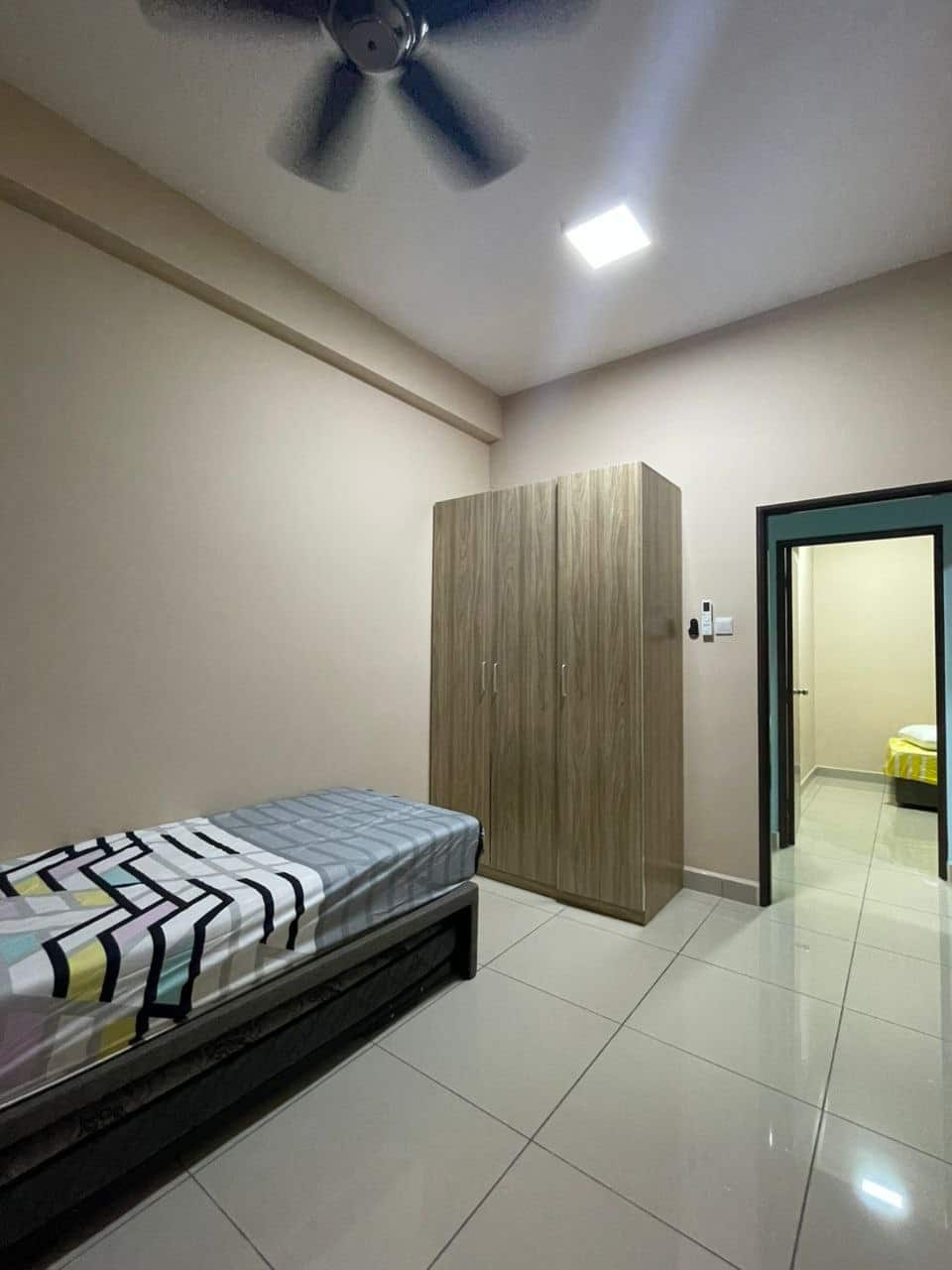 Condo D'Summit Residences