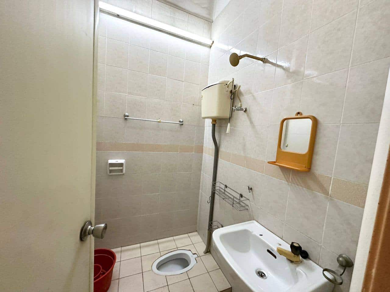 Single Storey Nusa Bestari 6