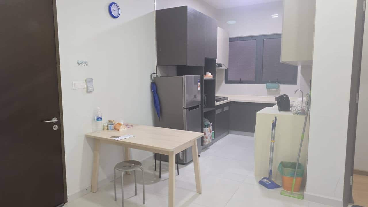 Condominium County Garden Danga Bay 6
