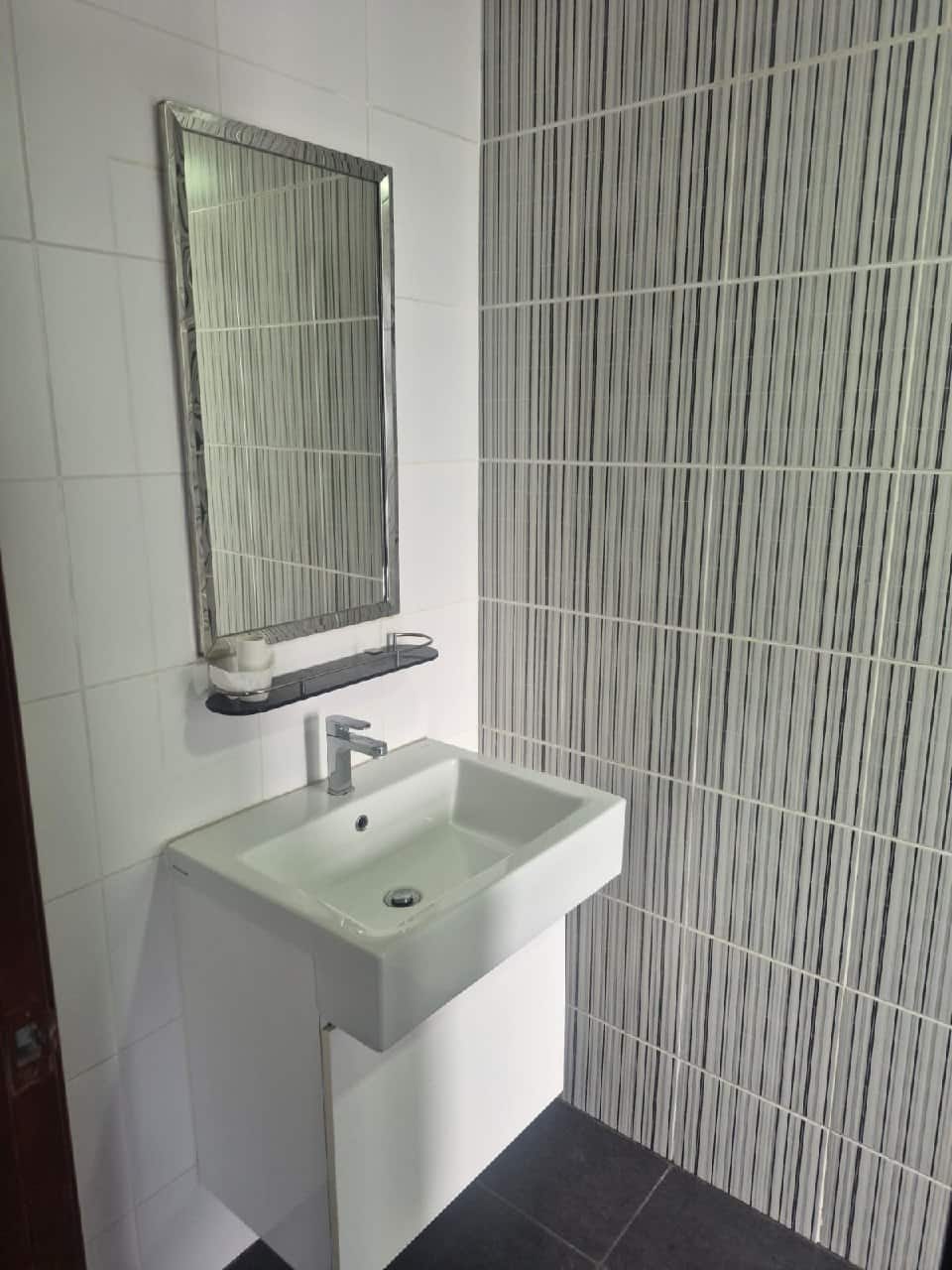 Apartment V Summerplace @ CIQ 6