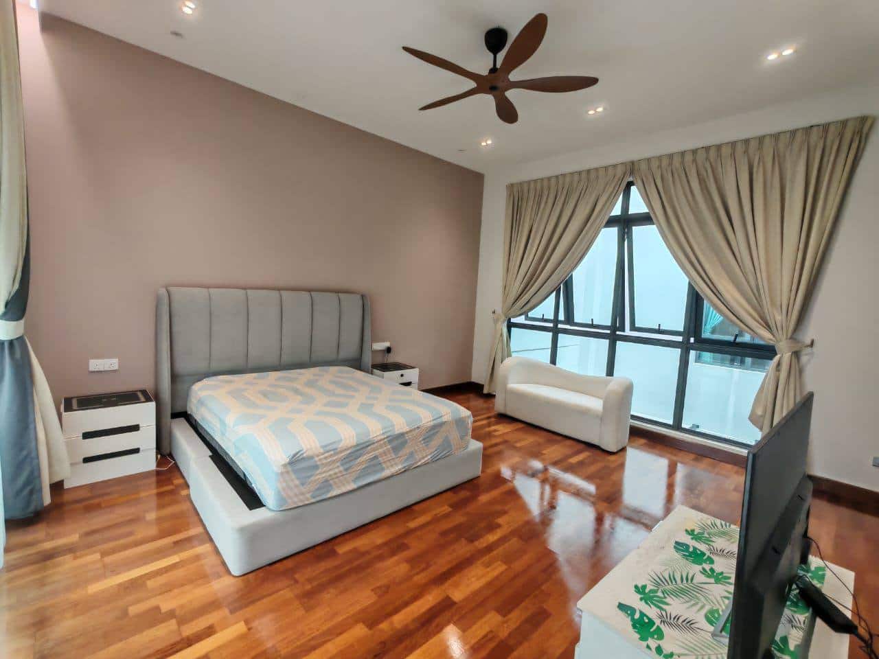 Double Storey Superlink Estuari Garden 6