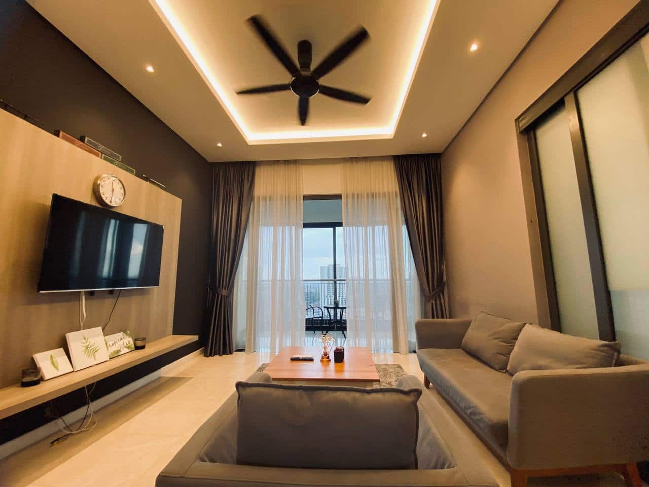 Condominium 1 Bukit Senyum