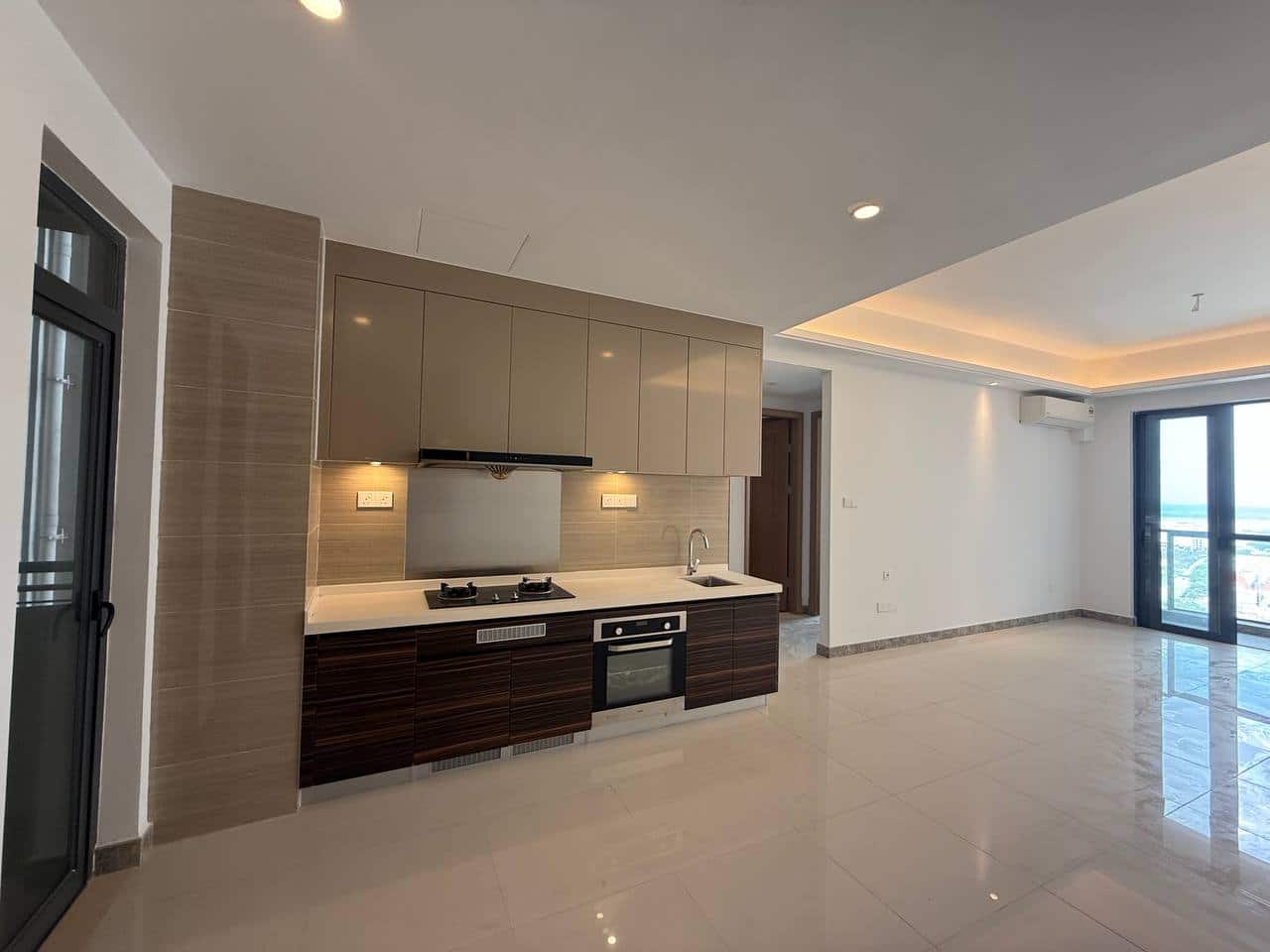 Condo R&F Princess Cove Phase 2