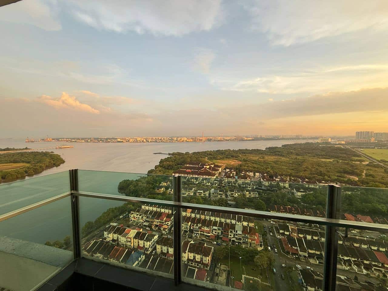 Apartment Wave Marina Cove