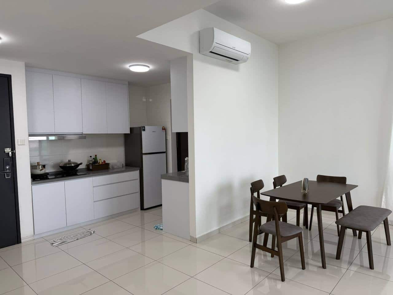 Apartment Wave Marina Cove 6