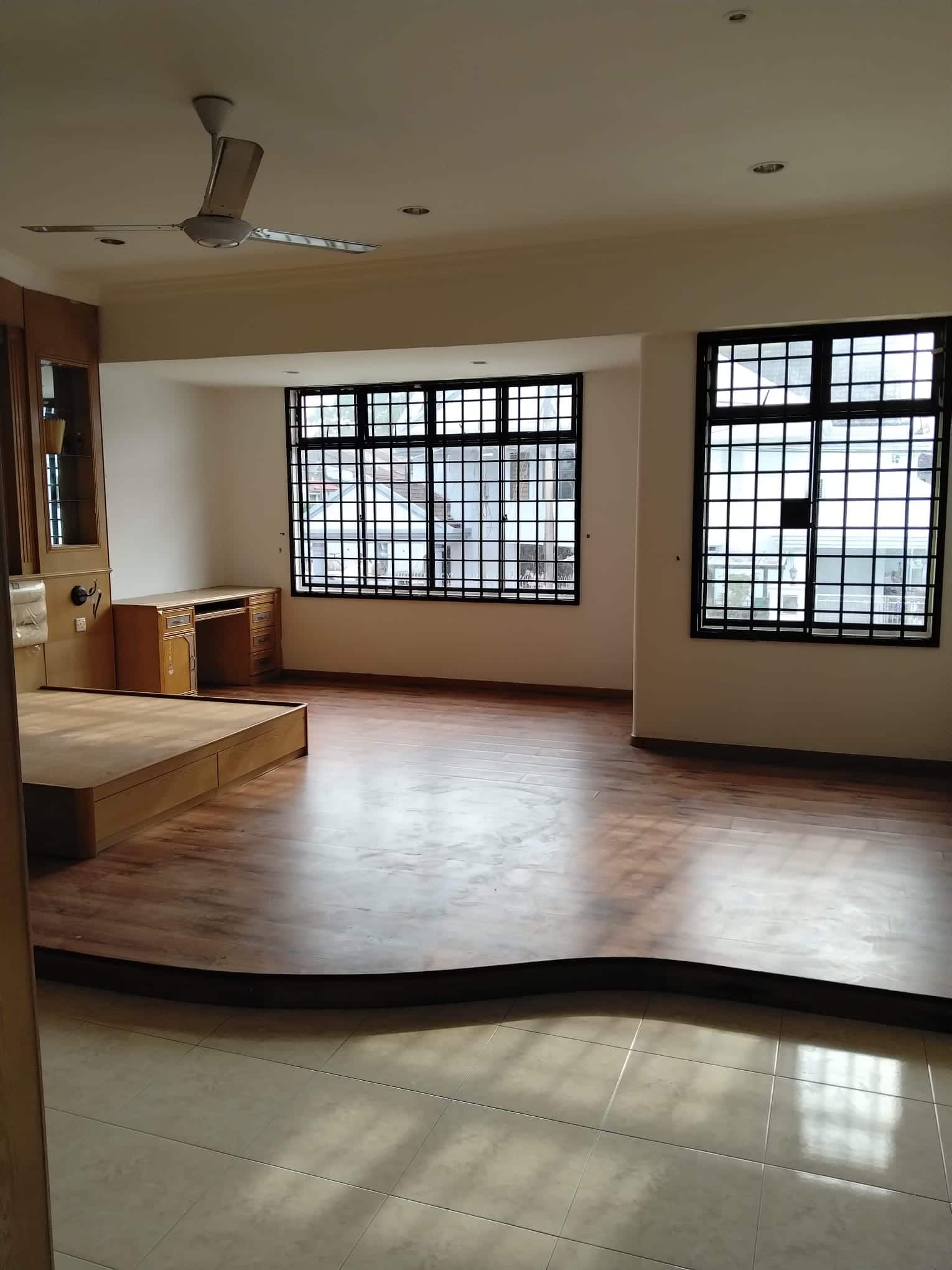 Double Storey Semi-D Intermediate Taman Senai Utama