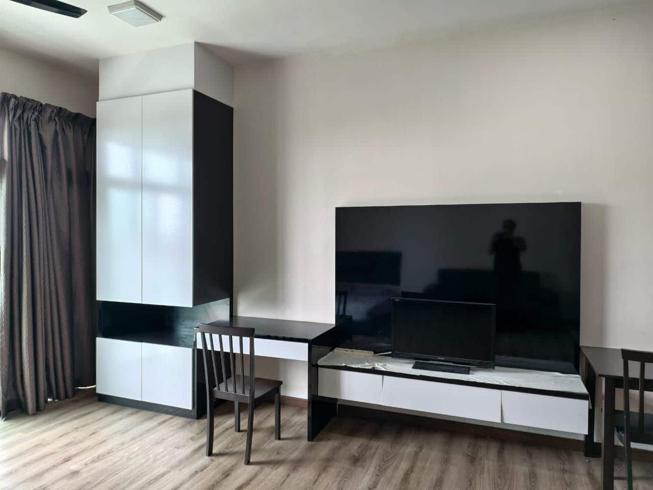 Studio Mount Austin 3