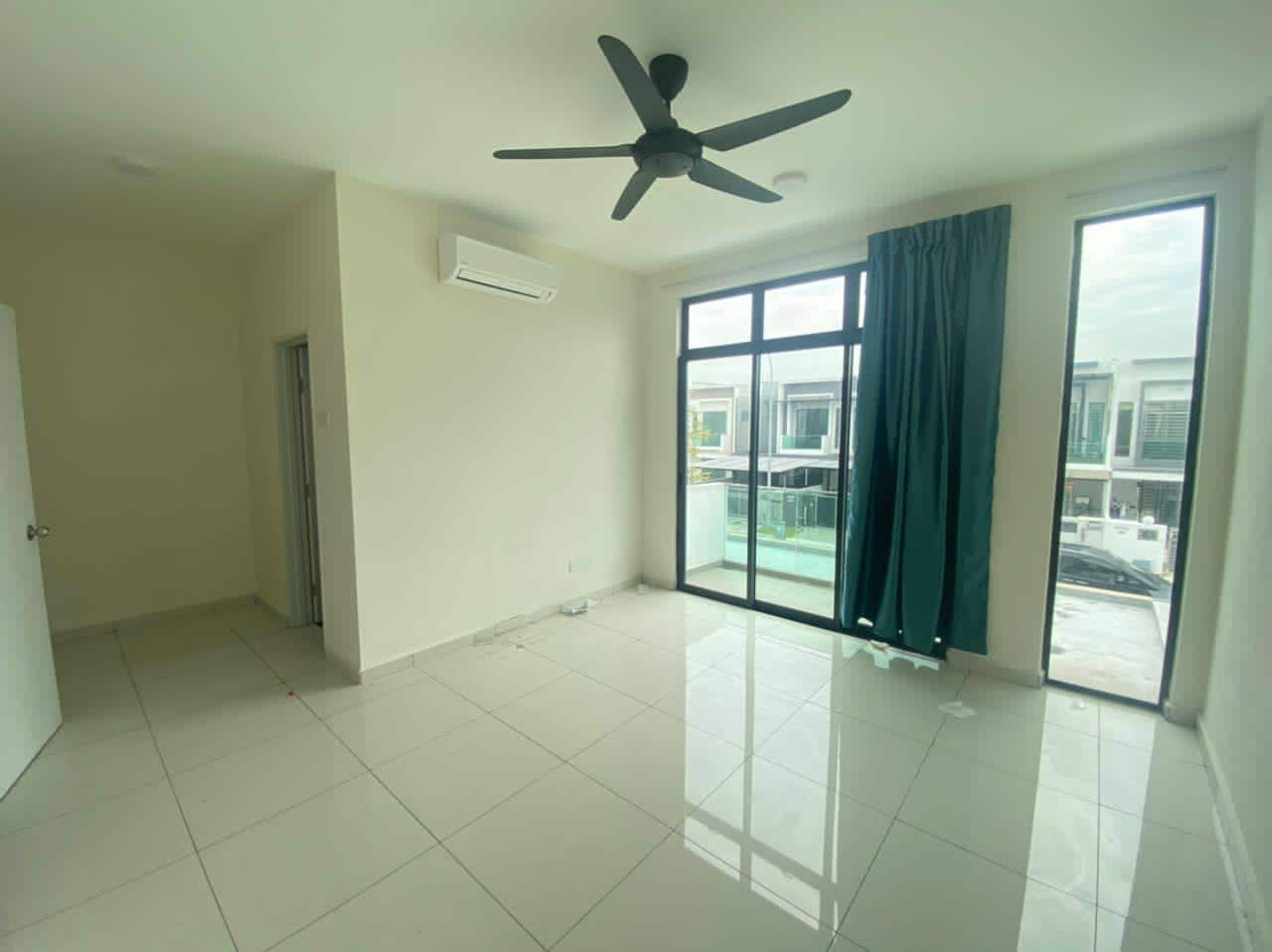 Double Storey Danga Sutera