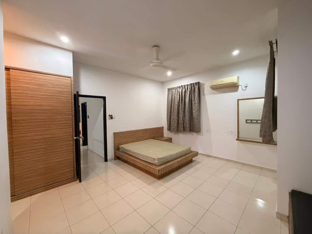 Double Storey Terrace Taman Bukit Indah 4