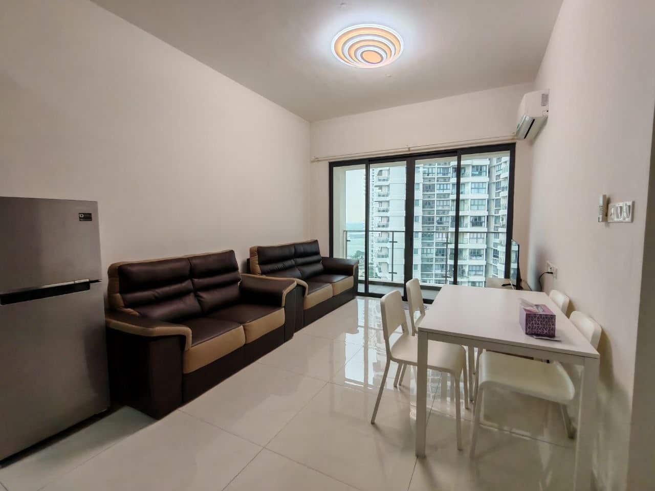 Condominium Seaview Bay Point Country Garden Danga Bay 2