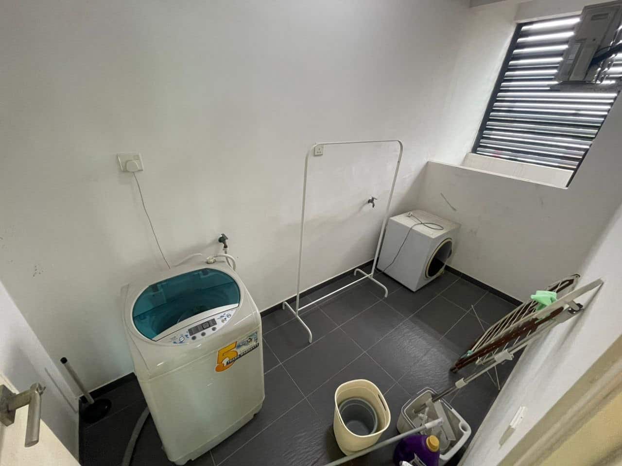 Apartment Bukit Indah 9
