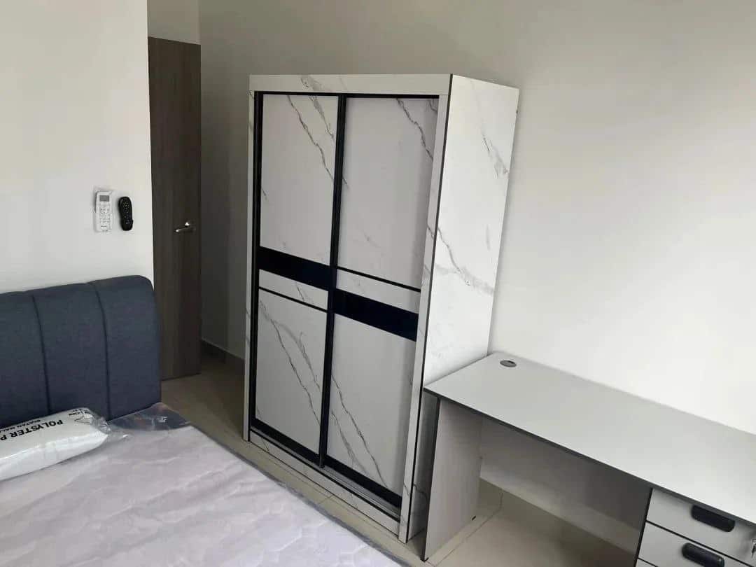 Medium room Meldrum Height Residence 3