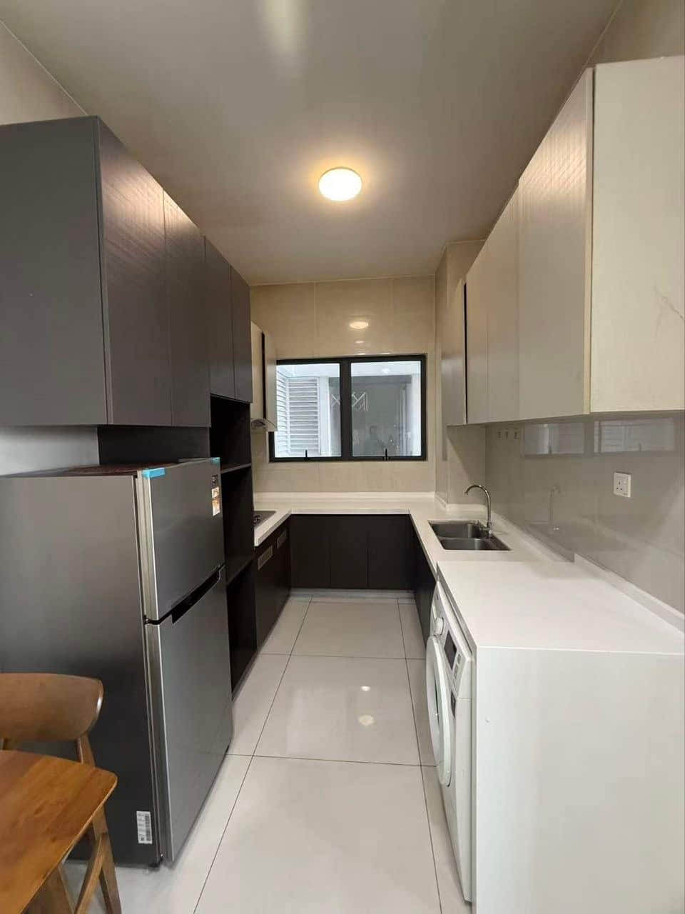 Condominium Bay Point 8