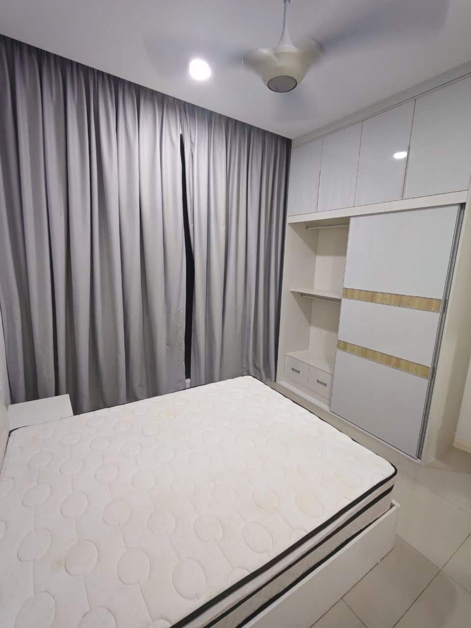 Condo D'Pristine Medini 4