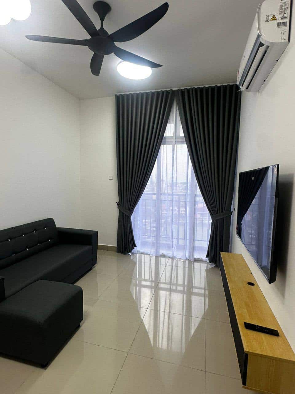 Condo Trellis Residences