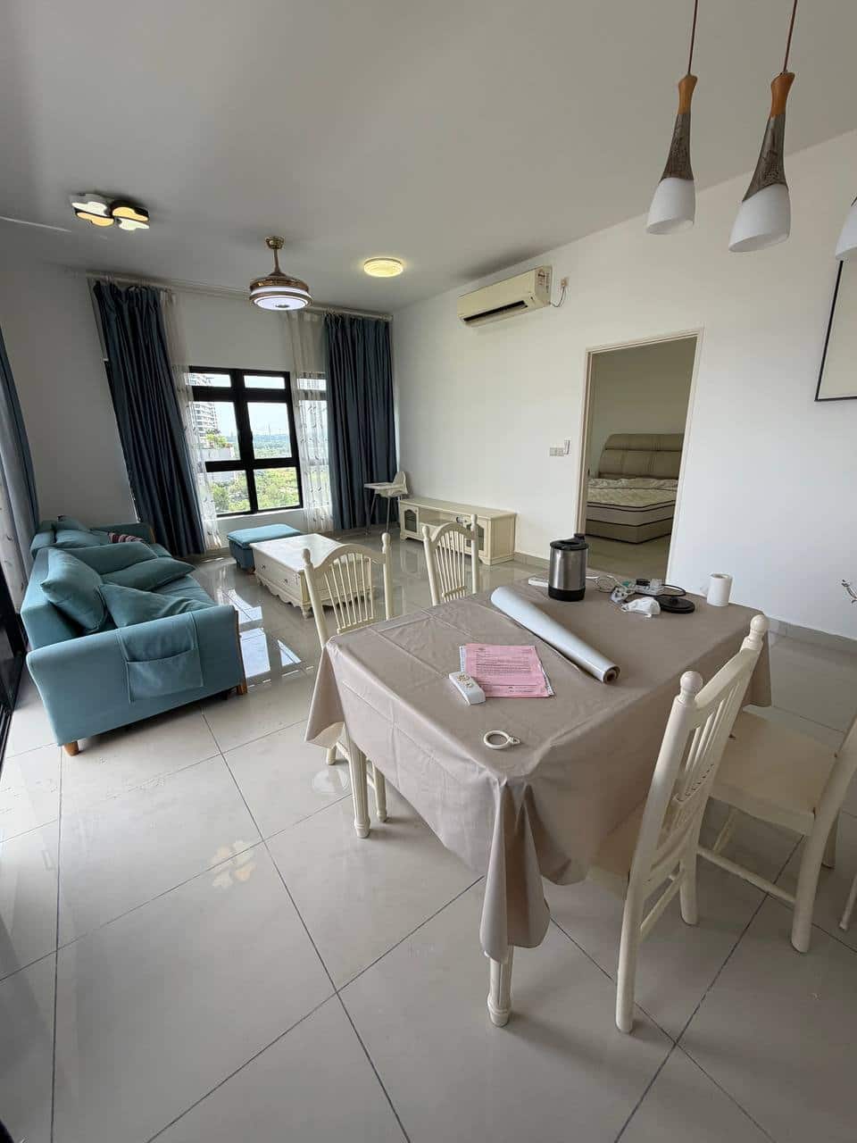 Condominium Medini 5
