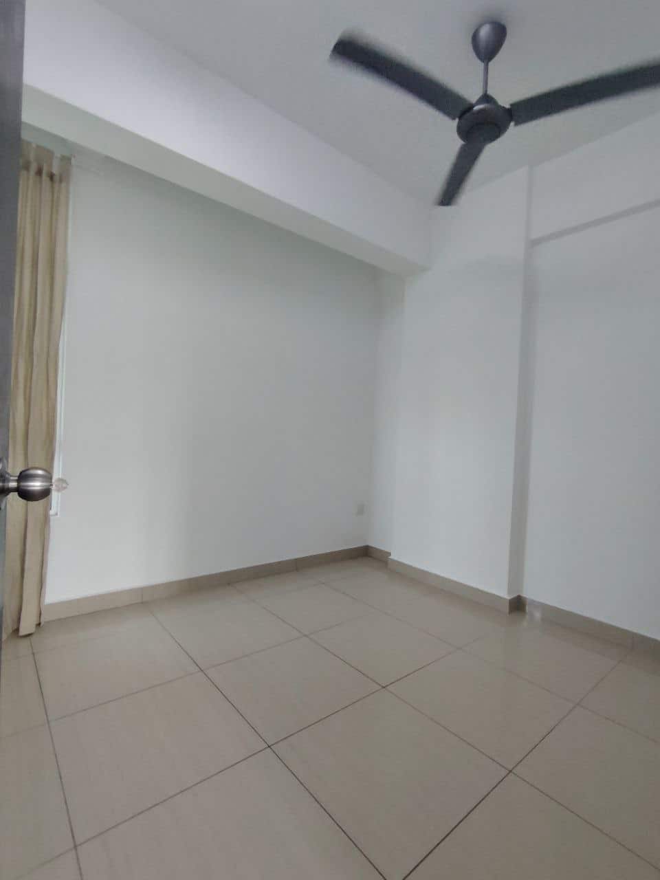 Corner unit Midori Green Apartment 8