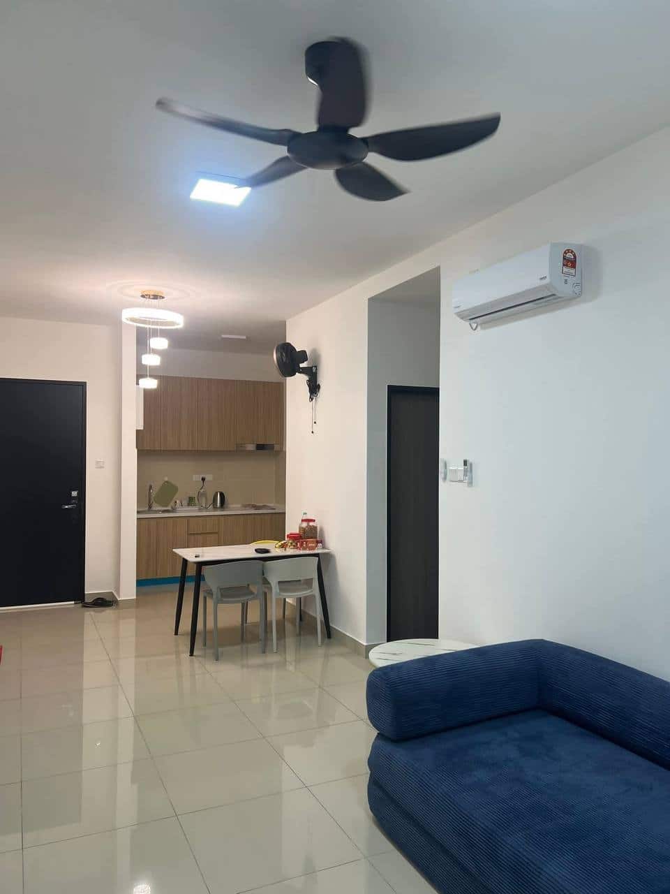 Condo Trellis Residences