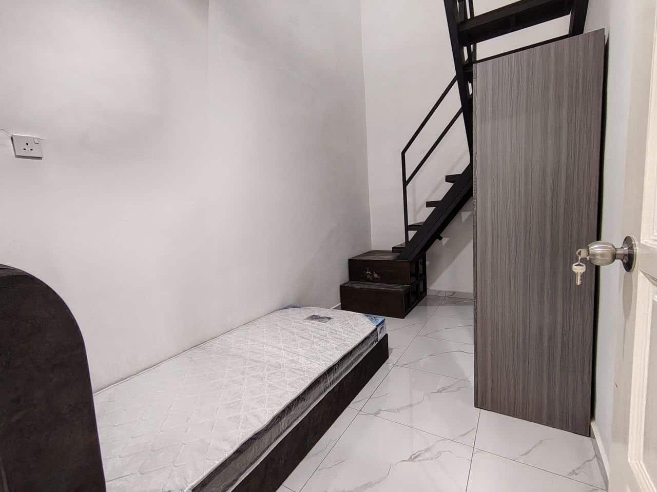 Single Storey Terrace Jln Rusa 5