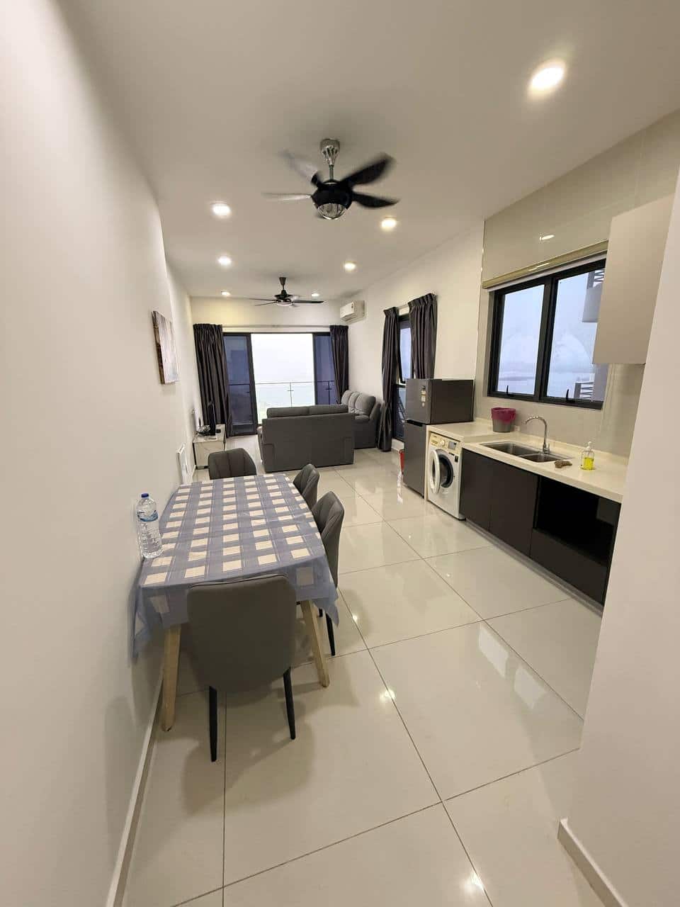 Condo KingsBay 2