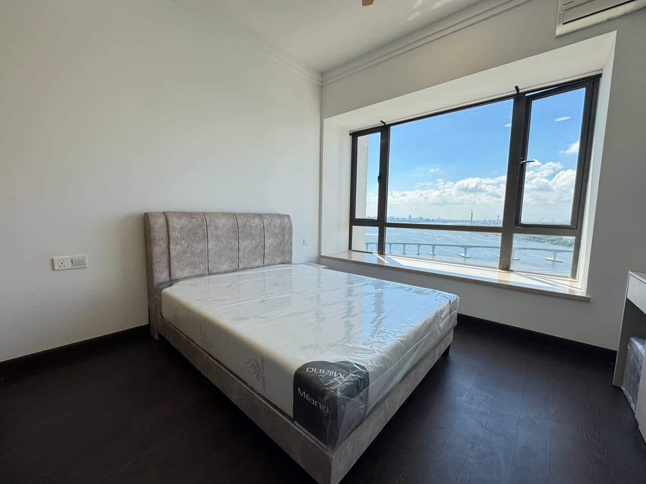 Condo R&F Princess Cove 3