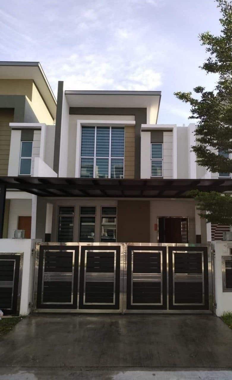 Double Storey Terrace House Seri Alam