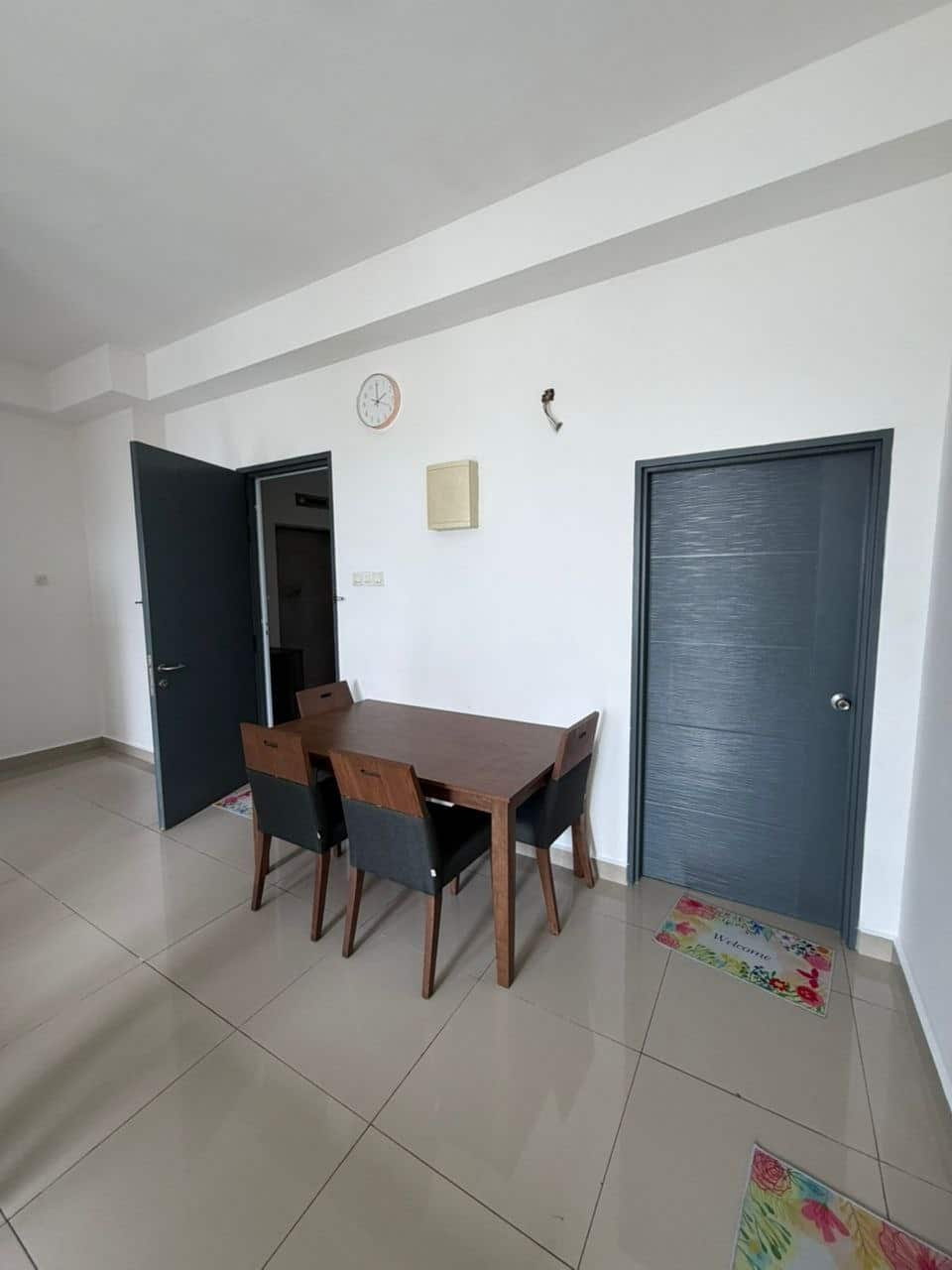 Apartment Megahria 4