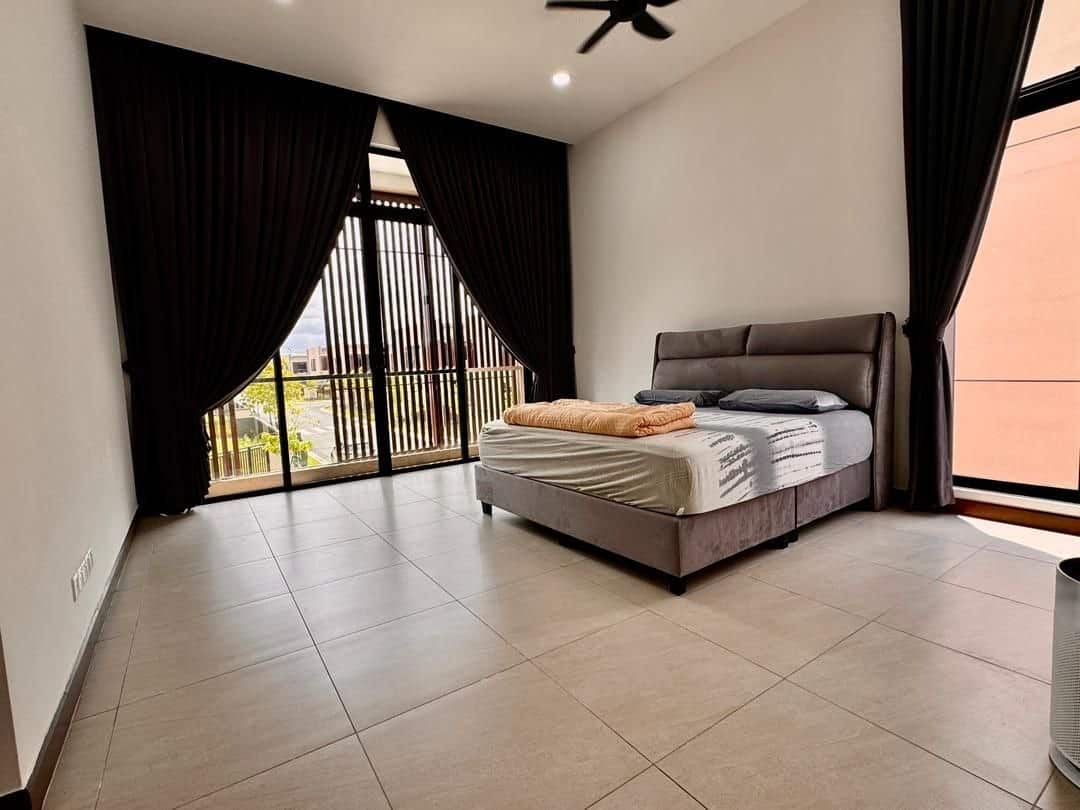 Double Storey Link House WTL Aurora Resort Villa 3
