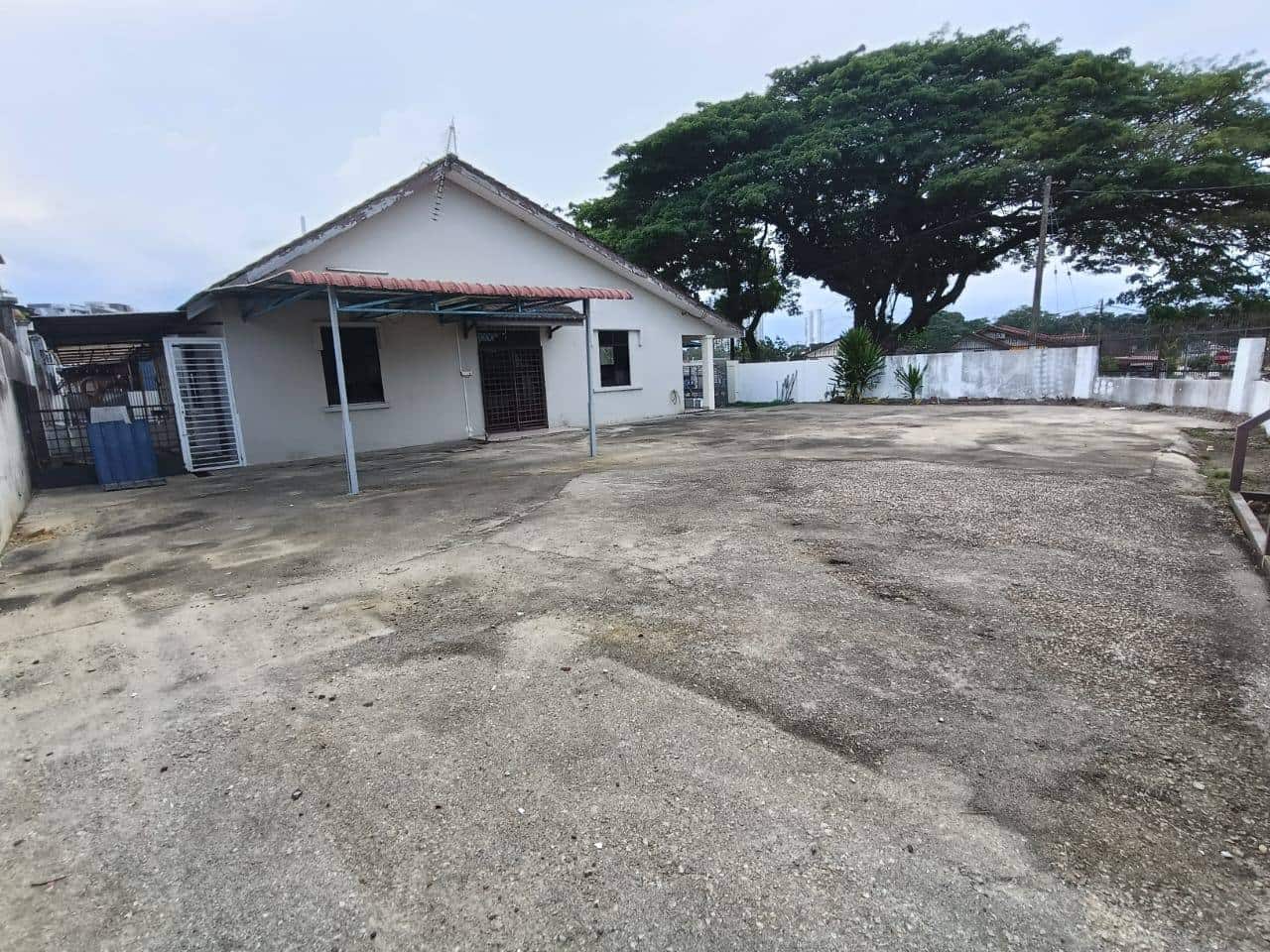 Single Storey Semi-Detached Taman Megah Ria