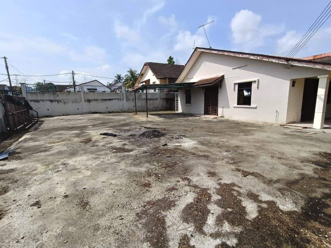 Single Storey Semi-Detached Taman Megah Ria 2