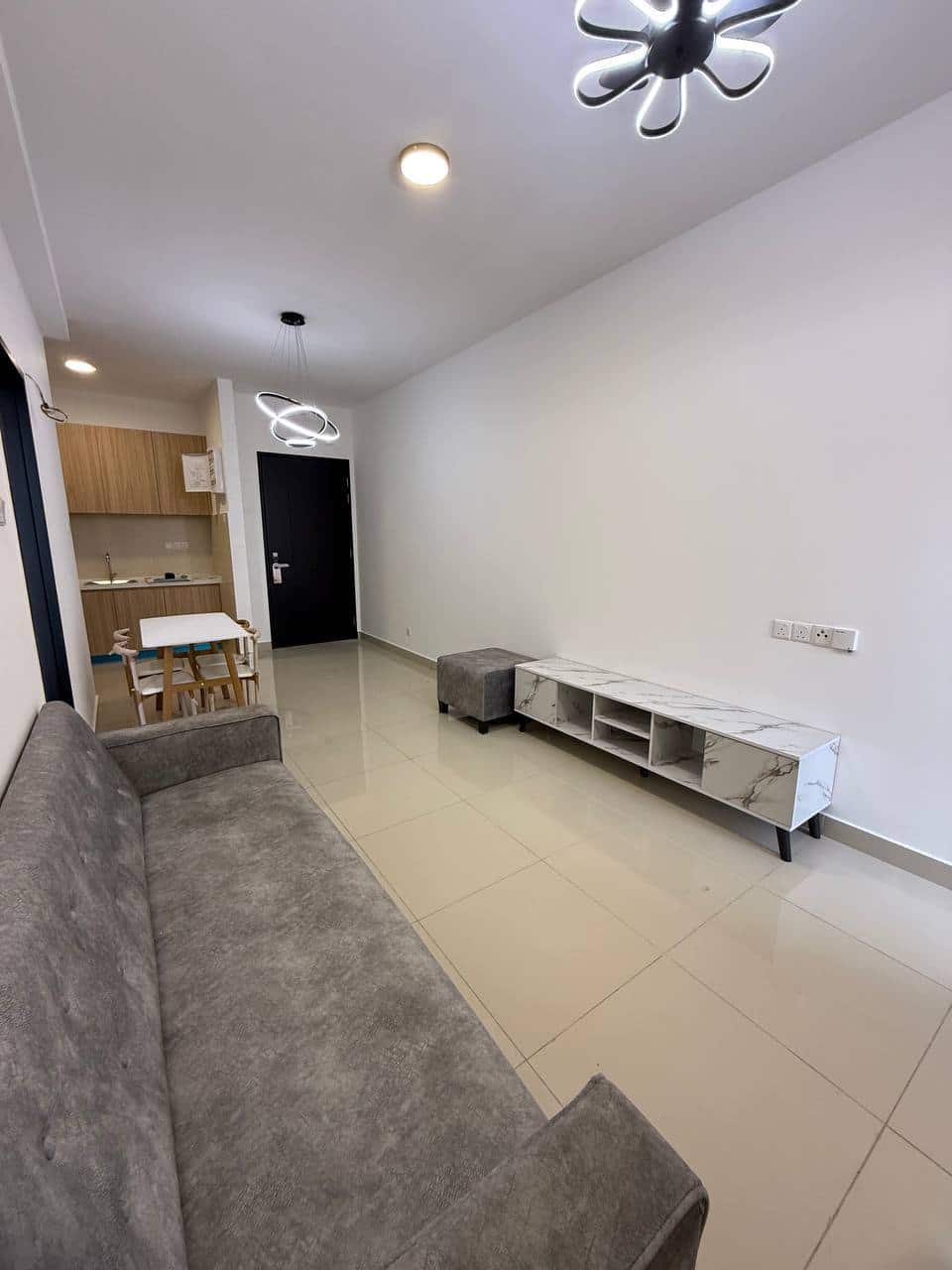 Condo Trellis Residences
