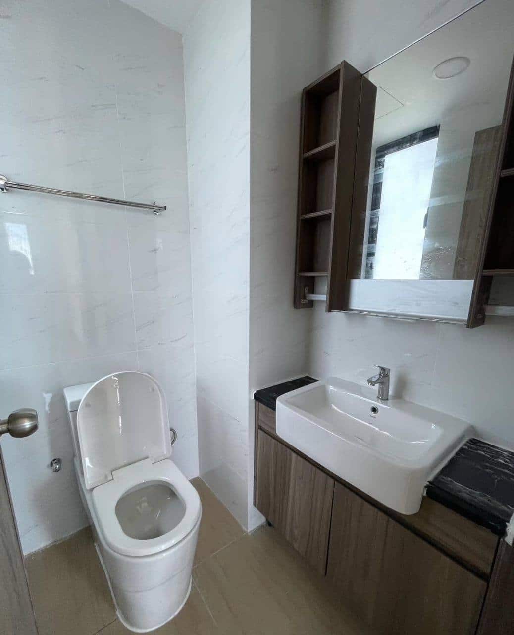 Condominium Central Park @ Tampoi 6