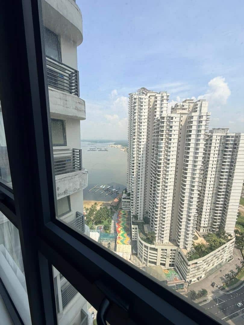 Condo Amberside Country Garden Danga Bay 5