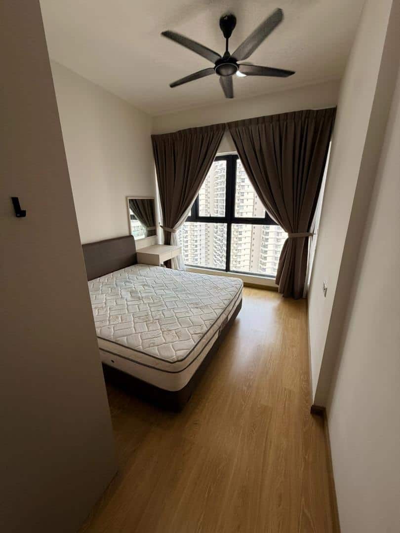 Condo Amberside Country Garden Danga Bay 6