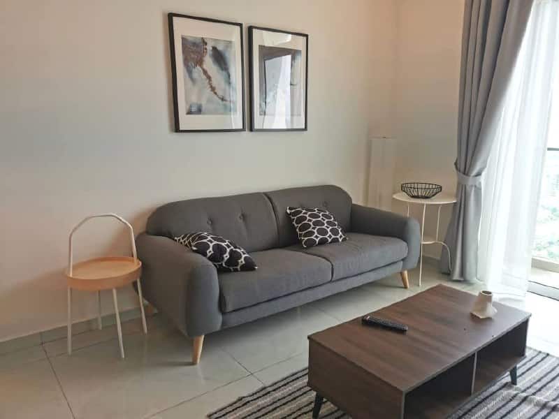 Condominium Havona @ Mount Austin 7