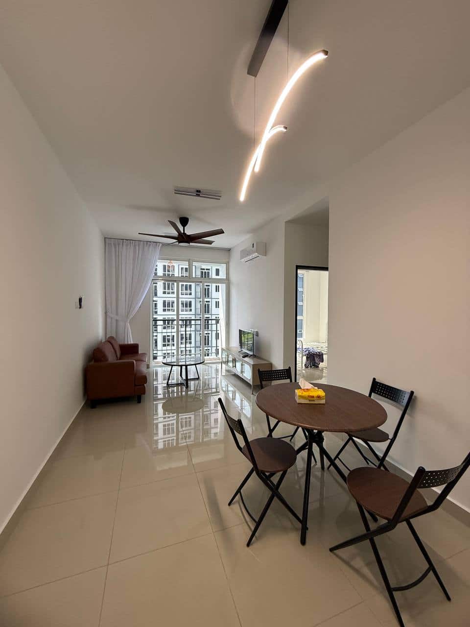 Condo Trellis Residences