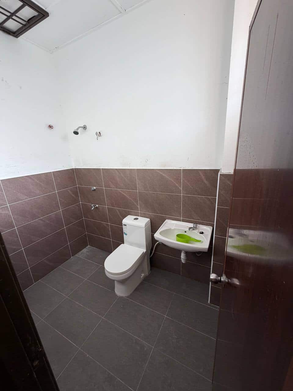 Double Storey Terrace Corner Jalan Setia Indah 5