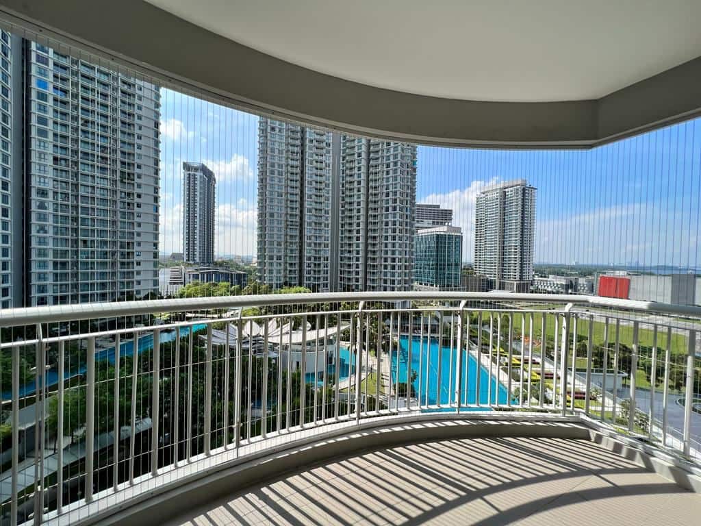 Condo Puteri Harbour